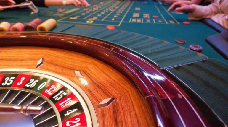 How Professional Slot Players Manage Their Bankroll